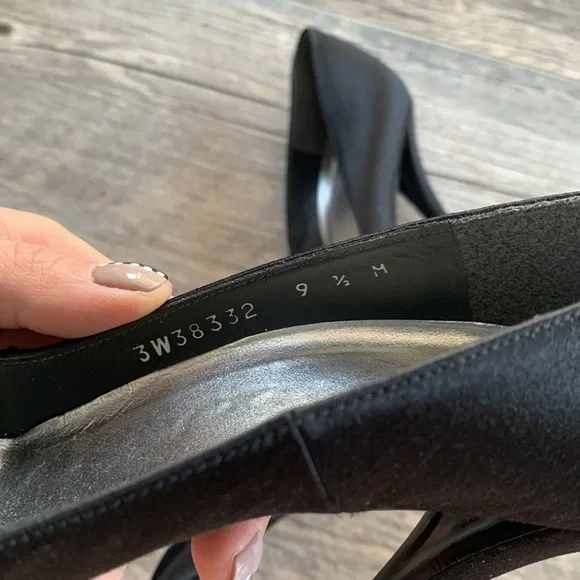 Stuart Weitzman heels - Picture 6 of 7